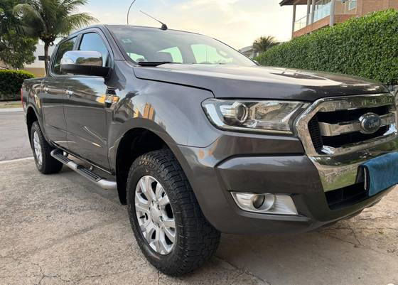 FORD RANGER 3.2 XLT 4X4 CD 20V DIESEL 4P AUTOMÁTICO FORD RANGER 3.2 XLT 4X4 CD 20V DIESEL 4P AUTOMÁTICO